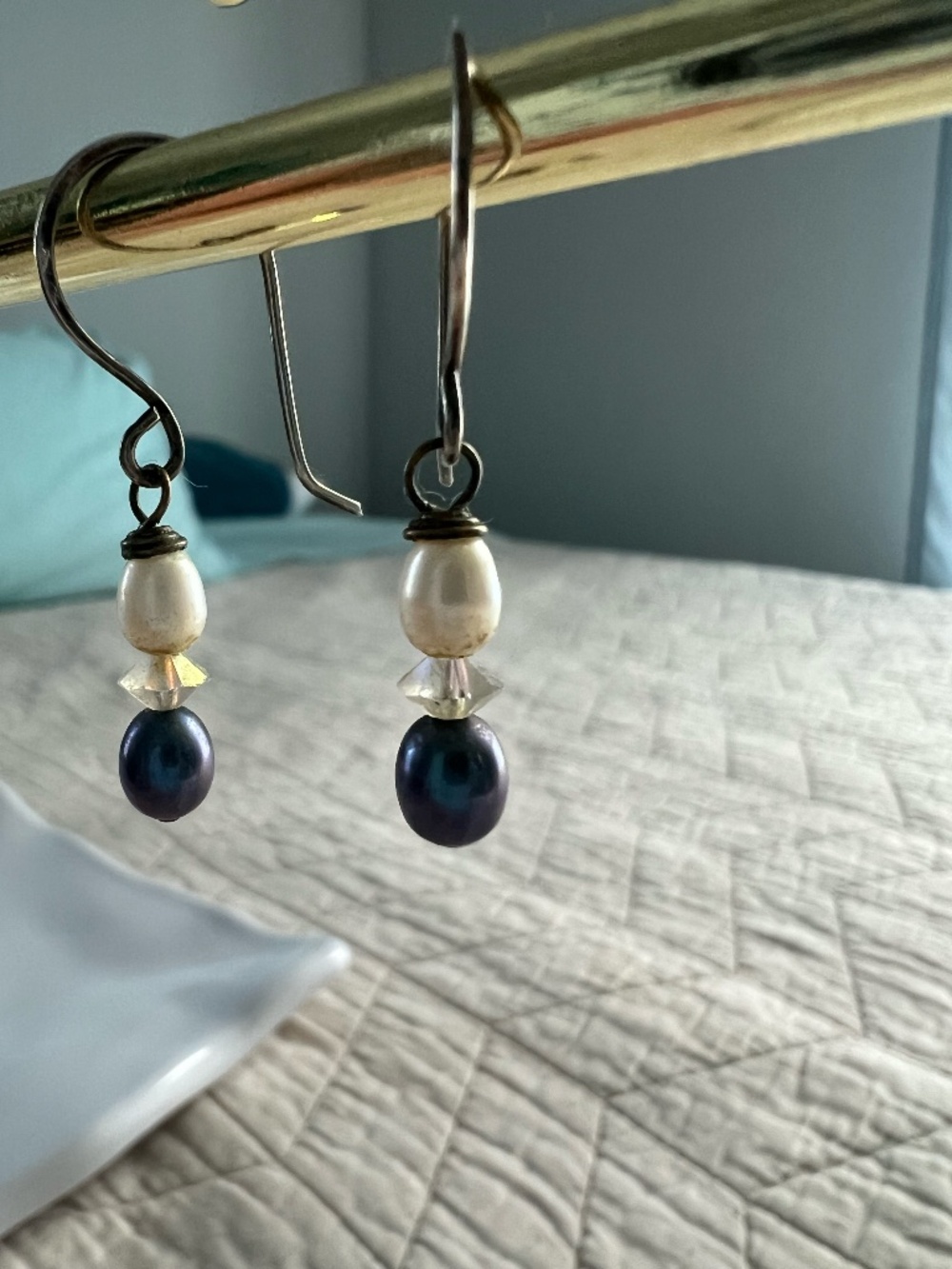 cute pearl dangly earrings